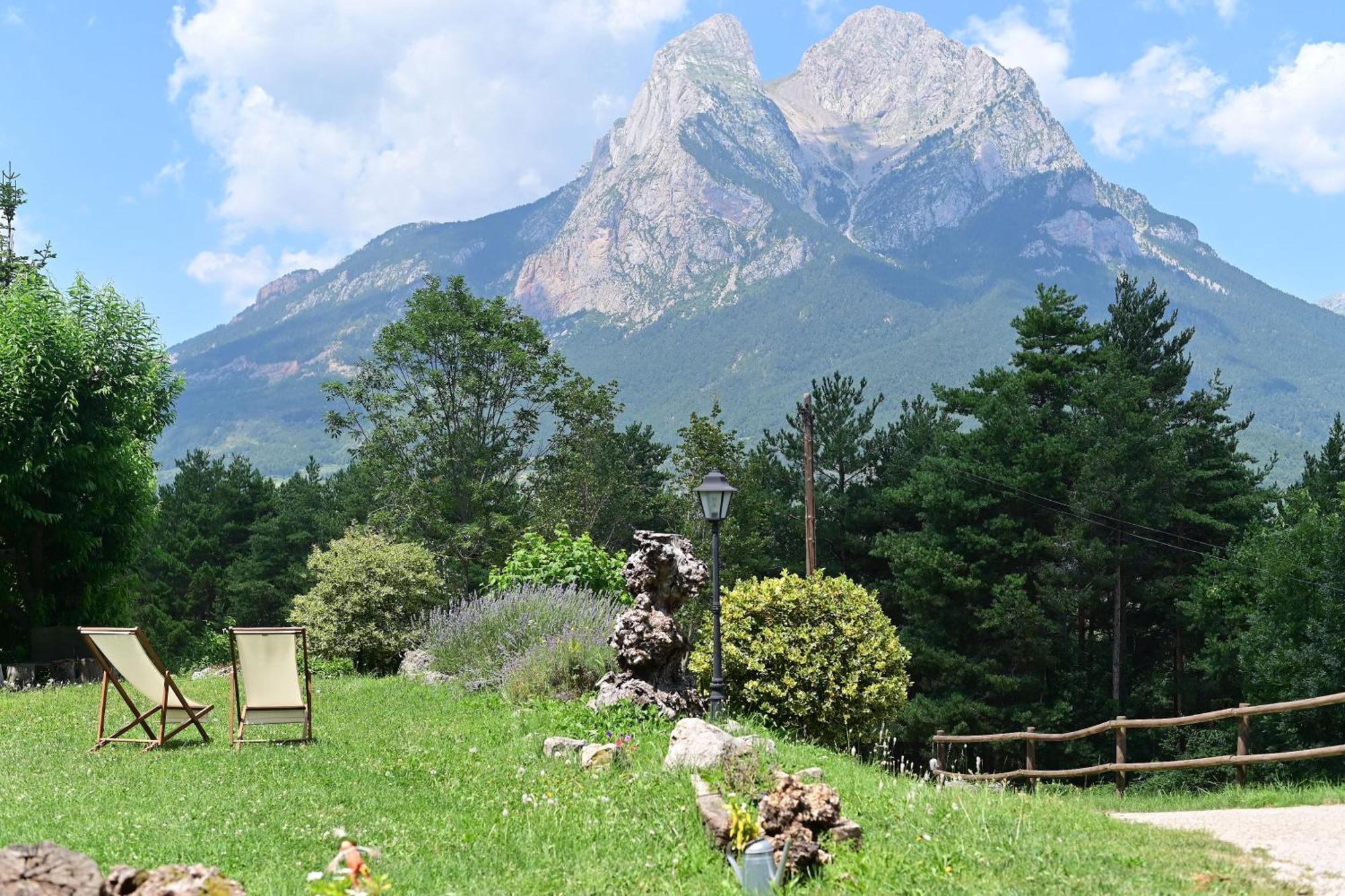 מלון Saldés L'Indret Del Pedraforca Adults Only מראה חיצוני תמונה